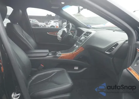 2020 Lincoln Nautilus Reserve z USA, uszkodzony, nr VIN 2LMPJ6K90LBL05138